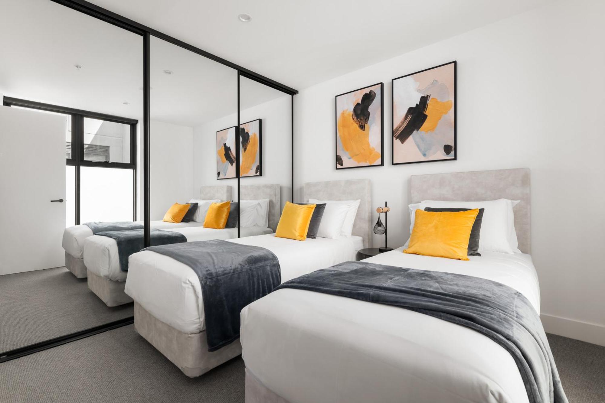Urban Rest Richmond Swan Street Apartment *